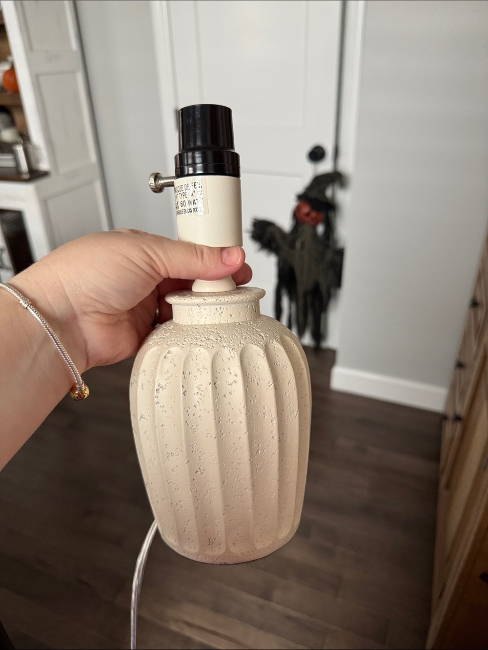 Home decor- White small lamp base